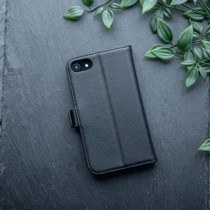 Genuine Leather Wallet Case for iPhone SE (2022/2020) – Flip Cover with Card Slots and Stand in Dappled Black