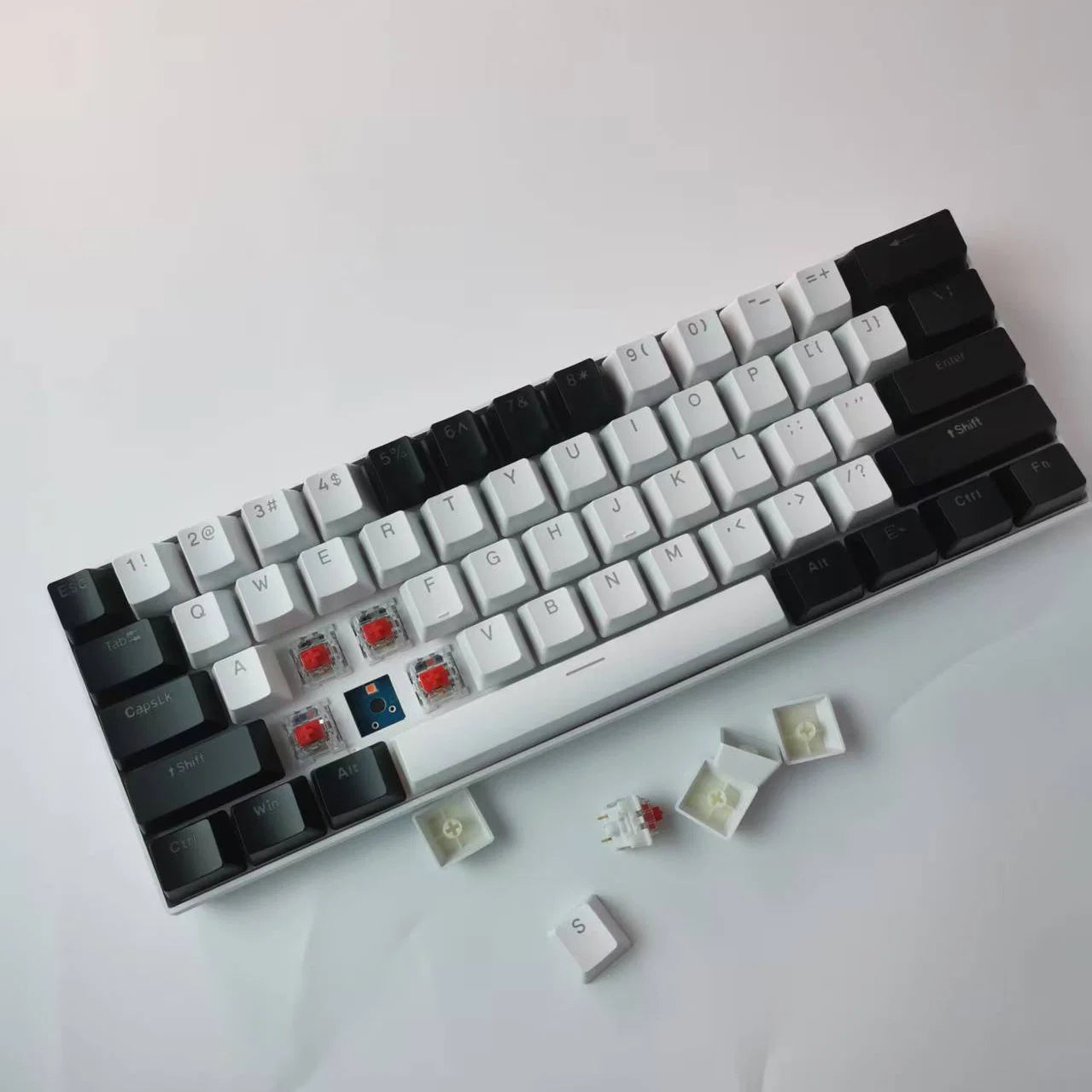 KL61 Single-Mode Mechanical Gaming Keyboard